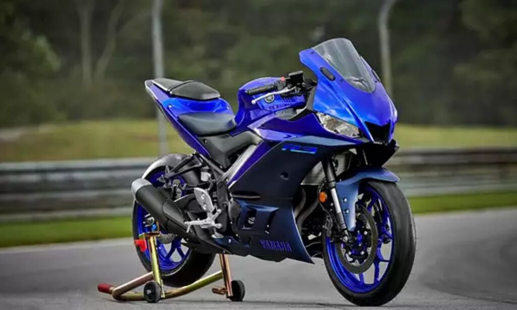 When the new Yamaha R3, MT 03, is released in December 2023, its features will wreak havoc.