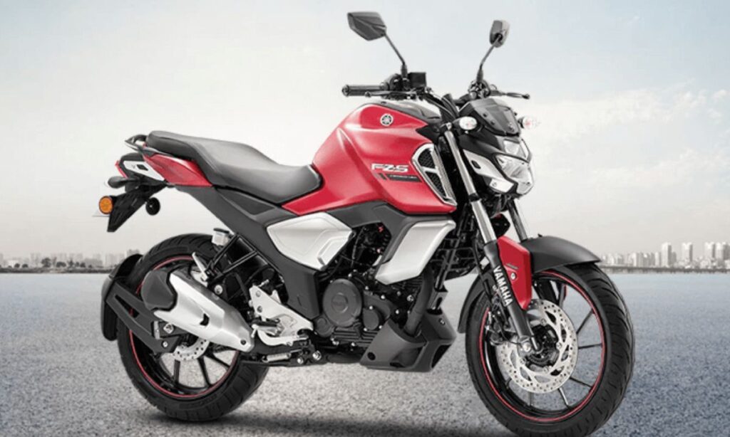 Yamaha FZS Fi V4 Review You will go crazy about this cool looking bike