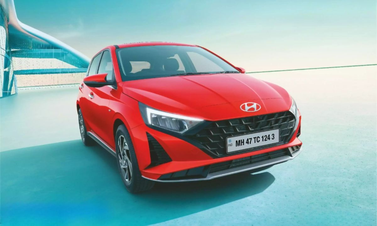 Diwali Offer Take home Hyundai i20 with a discount of this much rupees, with amazing features and safety.