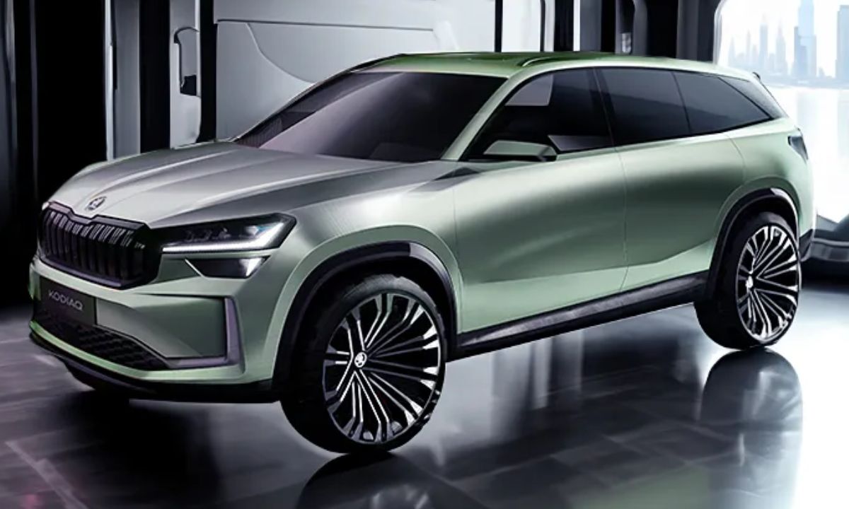 New Skoda Kodiaq 2024 will spoil the look of Fortuner with its amazing features and power.
